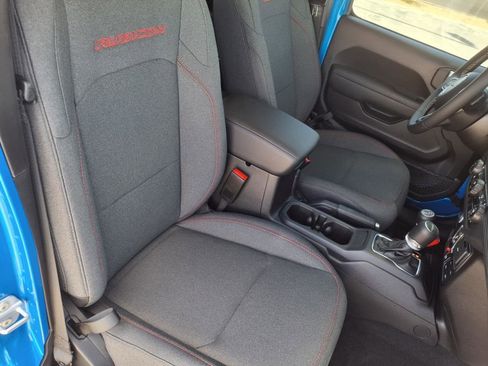 New 2025 Jeep Gladiator Rubicon image 7