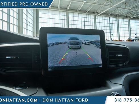 Certified 2022 Ford Explorer XLT w/ Class IV Trailer Tow Package AWD/4WD image 8