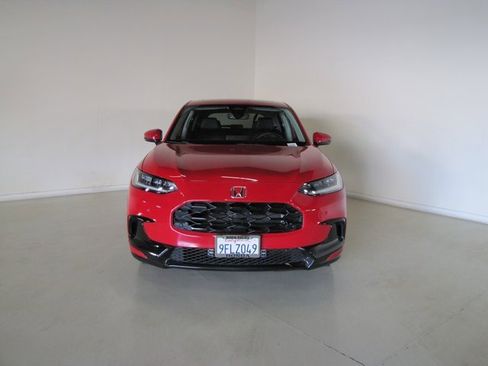 Certified 2024 Honda HR-V EX-L image 2