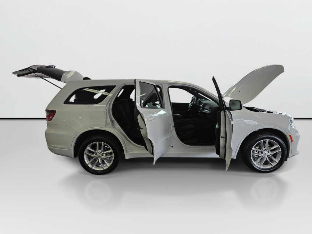 Used 2025 Dodge Durango GT AWD/4WD image 9
