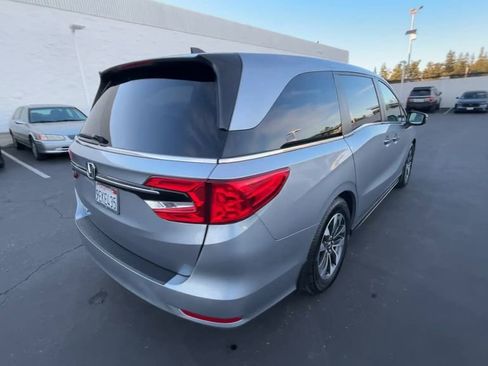Certified 2023 Honda Odyssey EX-L image 8
