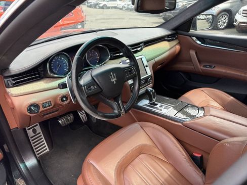 Used 2015 Maserati Quattroporte S Q4 AWD/4WD image 25