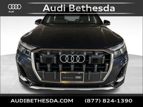Certified 2025 Audi Q7 3.0T Premium w/ Convenience Package image 2