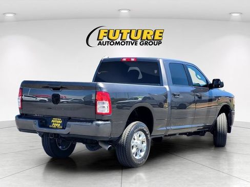 Used 2022 RAM 2500 Big Horn w/ Level A Equipment Group AWD/4WD image 4