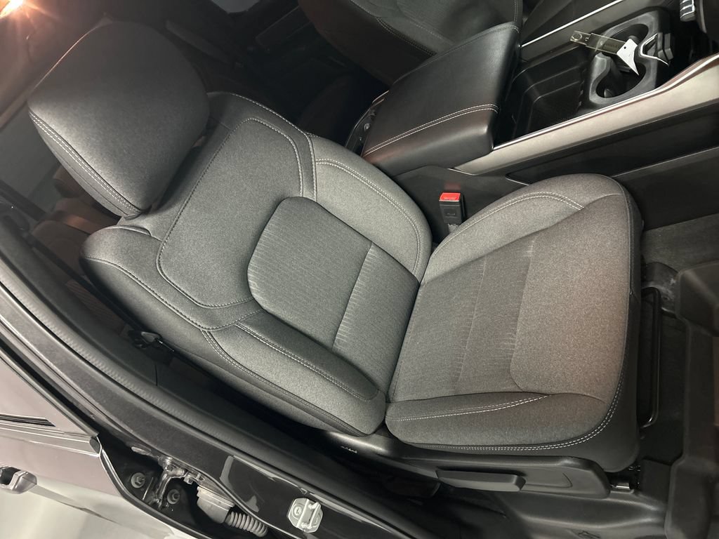 Used 2022 RAM 1500 Big Horn AWD/4WD image 25