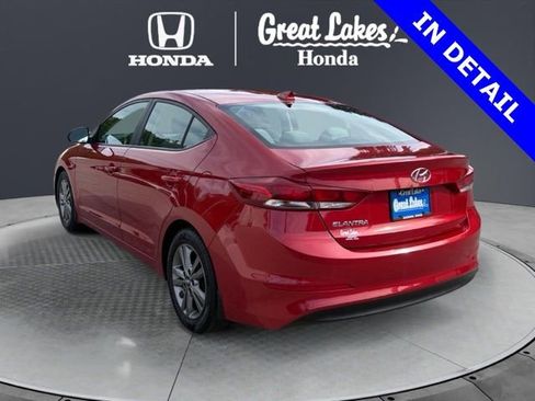 Used 2018 Hyundai Elantra SEL FWD image 5