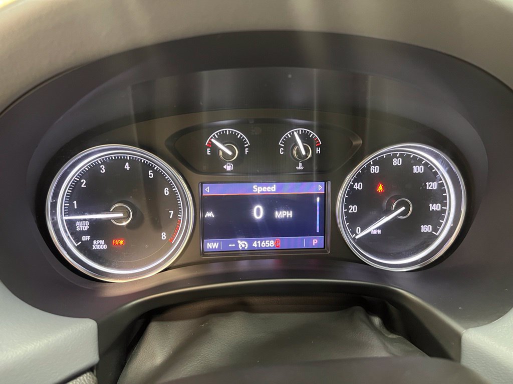 Used 2023 Buick Enclave Essence FWD image 22