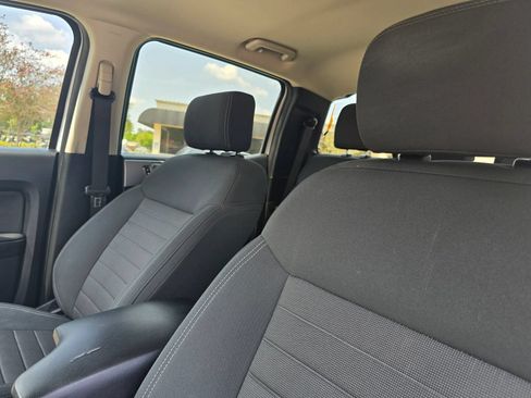 Used 2019 Ford Ranger XLT w/ Equipment Group 301A Mid AWD/4WD image 13