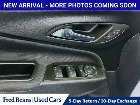 Used 2023 Chevrolet Equinox RS AWD/4WD image 24