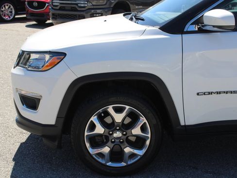 Used 2018 Jeep Compass Limited w/ Safe & Security Group AWD/4WD image 7