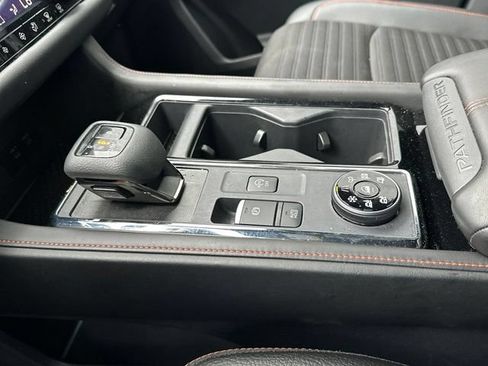 Used 2026 Nissan Pathfinder Rock Creek AWD/4WD image 36