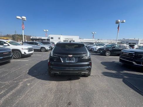 Used 2024 Cadillac XT4 Sport AWD/4WD image 5