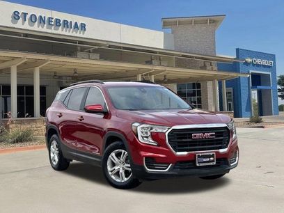 Used 2022 GMC Terrain SLE w/ Driver Convenience Package