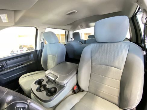 Used 2013 RAM 2500 Tradesman w/ Chrome Appearance Group image 14