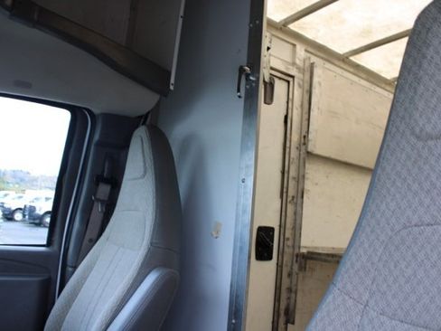 Used 2021 Chevrolet Express 3500 w/ Power Convenience Package image 15