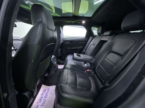 Used 2018 Jaguar F-PACE S image 14