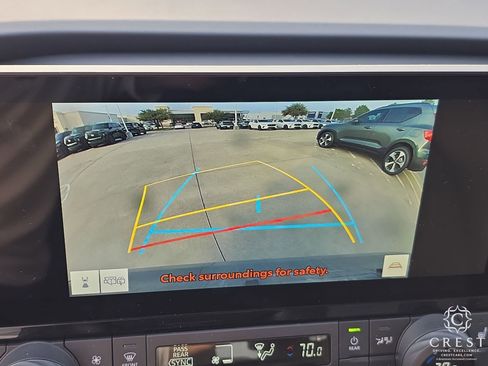 Used 2024 Toyota Grand Highlander XLE image 18