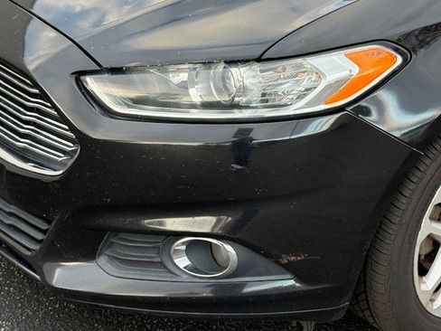 Used 2015 Ford Fusion SE w/ Equipment Group 202A image 11