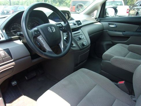 Used 2016 Honda Odyssey LX image 8