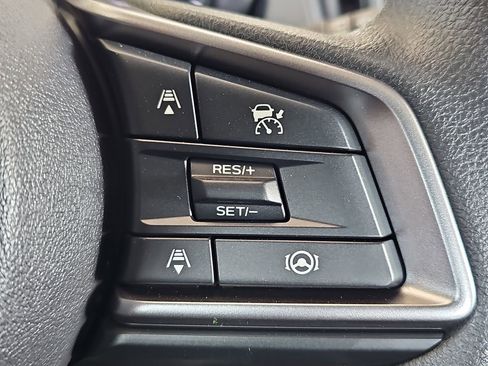 Certified 2025 Subaru Impreza 2.0i image 23