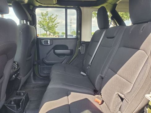 Used 2021 Jeep Wrangler Unlimited Sport AWD/4WD image 24