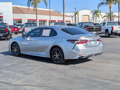 Used 2024 Toyota Camry SE FWD image 7