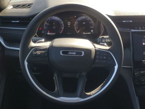 Used 2024 Jeep Grand Cherokee L Laredo w/ Trailer Tow Package image 16