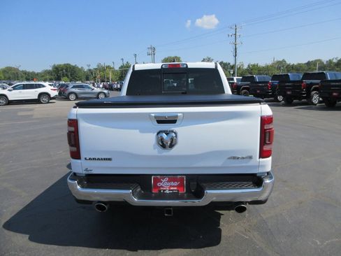 Used 2021 RAM 1500 Laramie AWD/4WD image 7