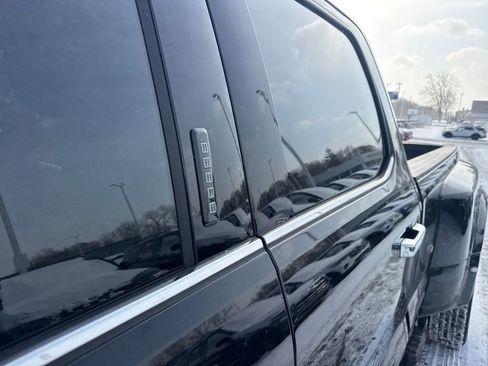 Used 2024 Ford F350 Platinum image 24