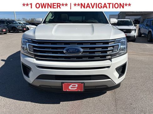 Used 2021 Ford Expedition Max XLT image 2