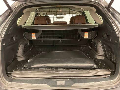 Used 2022 Subaru Outback Touring image 34
