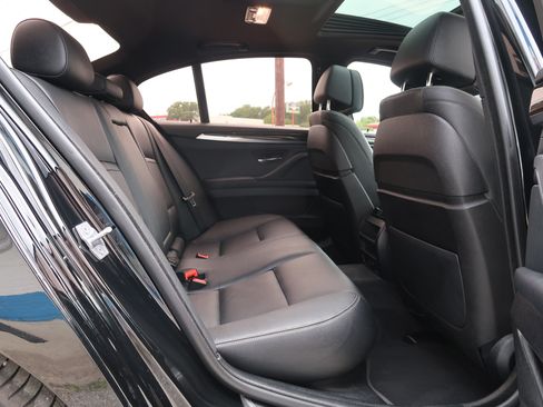 Used 2014 BMW 550i Sedan RWD image 34