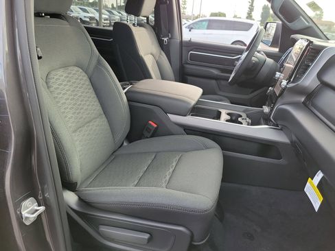 New 2026 RAM 1500 Big Horn AWD/4WD image 15