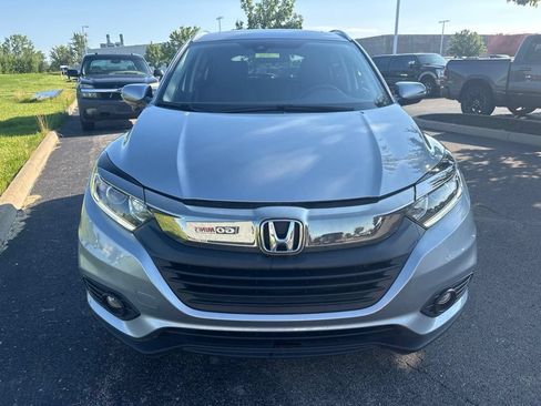 Used 2022 Honda HR-V EX image 2
