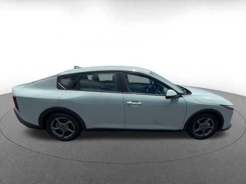 Used 2025 Kia K4 FWD image 15