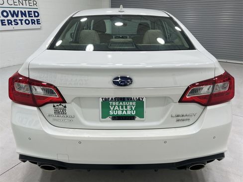 Used 2018 Subaru Legacy 3.6R Limited image 7