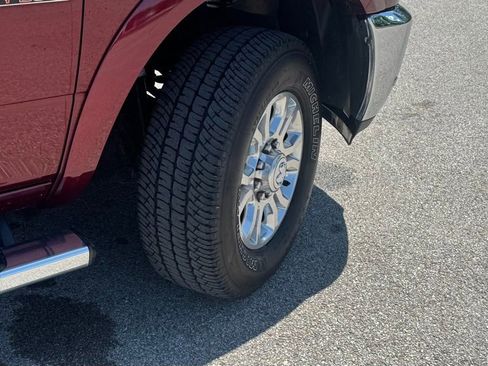 Used 2018 RAM 2500 Laramie w/ Convenience Group AWD/4WD image 3