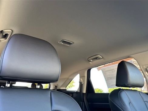 New 2025 Kia Sorento S image 20