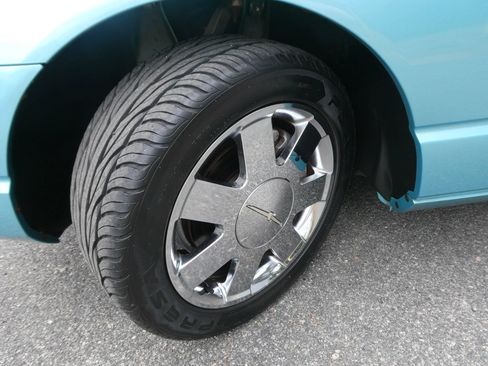 Used 2002 Ford Thunderbird RWD image 26