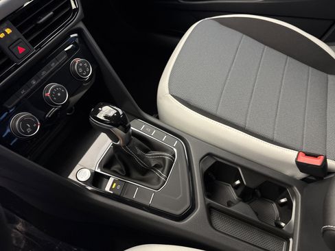 New 2026 Volkswagen Taos S image 20