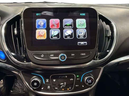 Used 2017 Chevrolet Volt Premier w/ Driver Confidence II Package FWD image 27