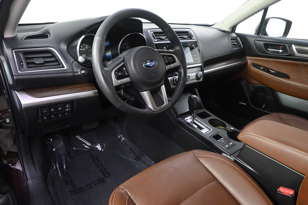 Used 2017 Subaru Outback 3.6R Touring w/ Popular Package #5A AWD/4WD image 11