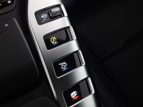 Used 2024 Mercedes-Benz AMG GT 63 image 53