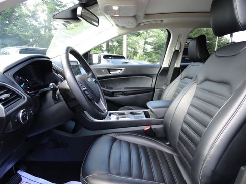 Certified 2022 Ford Edge SEL w/ Convenience Package AWD/4WD image 13