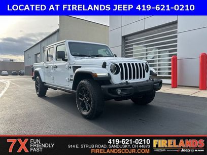 Used 2023 Jeep Gladiator Sport S
