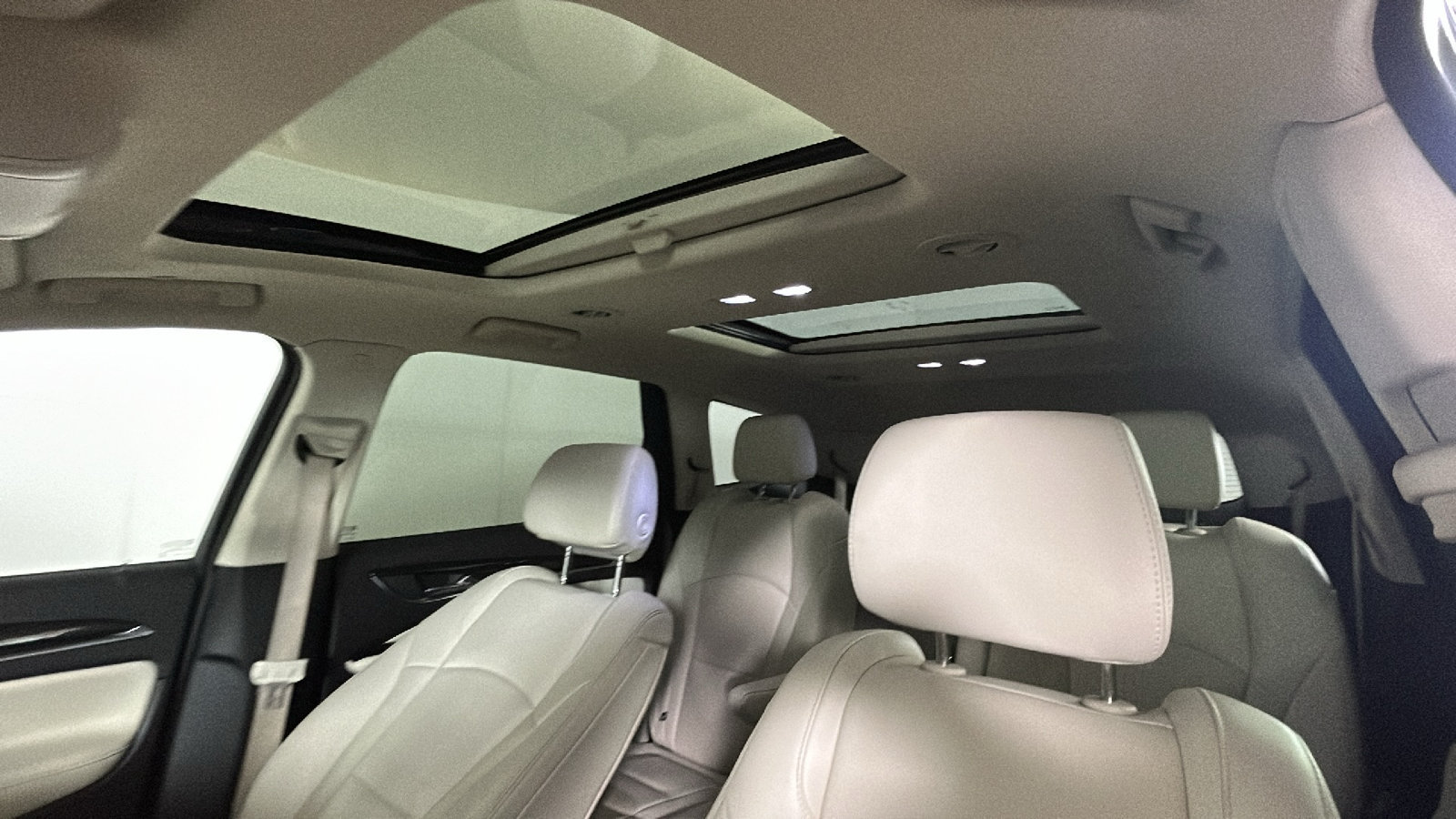 Used 2023 Buick Enclave Essence w/ Experience Buick Package AWD/4WD image 15