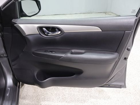 Used 2017 Nissan Sentra S FWD image 23
