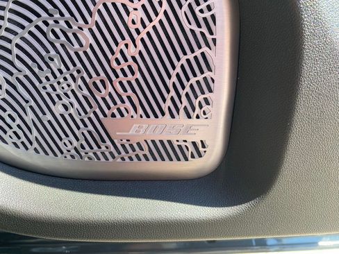 New 2025 GMC Hummer EV 2X w/ LPO, Dark Essentials Package image 32