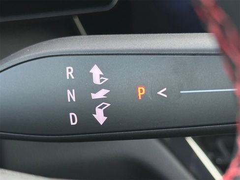 New 2026 Chevrolet Equinox EV RS image 18