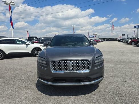 Used 2023 Lincoln Nautilus Reserve w/ Equipment Group 201A AWD/4WD image 9